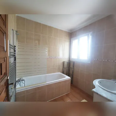 Villa Deanna In *